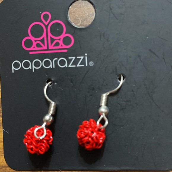 New Paparazzi 3 pair earrings different style and colors - Picture 3 of 8